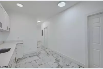 520 E Jersey St #1, Elizabeth, NJ 07206 - Photo 22