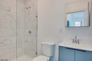 520 E Jersey St, Elizabeth, NJ 07206 - Photo 26