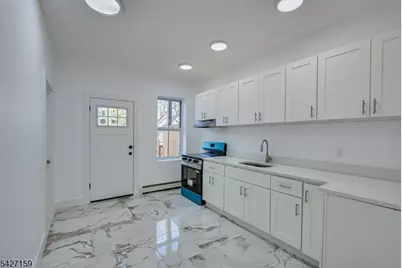 520 E Jersey St #1, Elizabeth, NJ 07206 - Photo 20