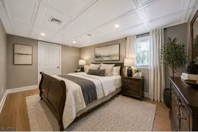 188 Kerrigan Blvd, Newark, NJ 07106 - Photo 2