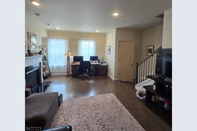 76 Albert Ct, Randolph Township, NJ 07869 - Photo 18