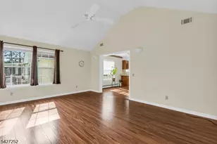 81 Woodstock Dr, Berkeley Township, NJ 08757 - Photo 20