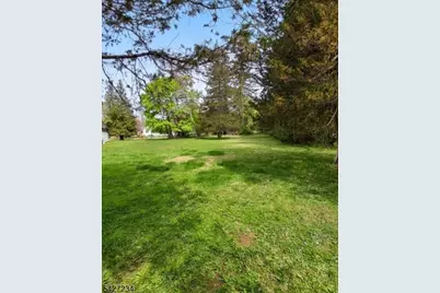 67 Woodland Rd, Mendham Township, NJ 07960 - Photo 2