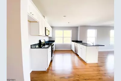 70 N 6th St #2, Newark, NJ 07107 - Photo 8