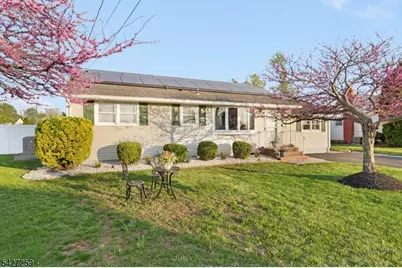 909 Newark Ave, Manville, NJ 08835 - Photo 1