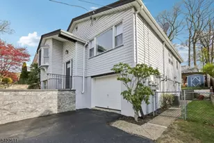 518 Edith Rd, Roxbury Township, NJ 07850 - Photo 2