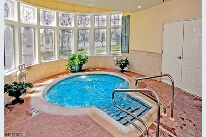 282 Longwood Ln, Franklin Township, NJ 08873 - Photo 38