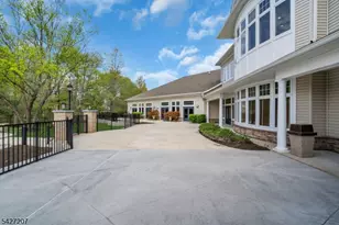 282 Longwood Ln, Franklin Township, NJ 08873 - Photo 34