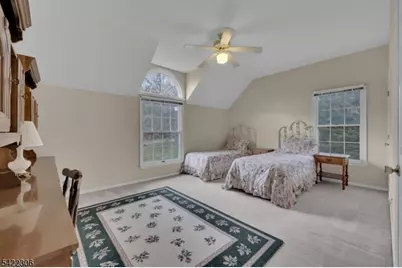 39 Squire Hill Rd, Washington Township, NJ 07853 - Photo 30
