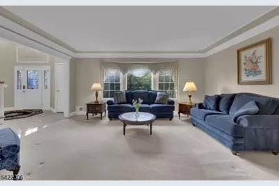 39 Squire Hill Rd, Washington Township, NJ 07853 - Photo 8