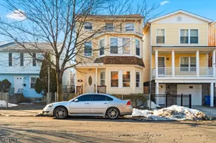 61 Holsman St, Paterson, NJ 07522 - Photo 2