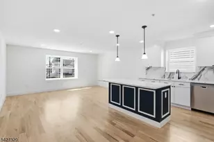 301 Chilton St, Elizabeth, NJ 07208 - Photo 14