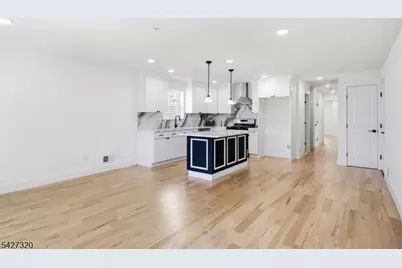301 Chilton St, Elizabeth, NJ 07208 - Photo 10