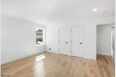 301 Chilton St, Elizabeth, NJ 07208 - Photo 22