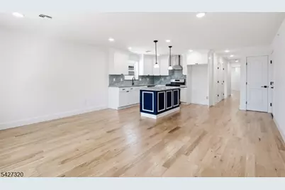 301 Chilton St, Elizabeth, NJ 07208 - Photo 32
