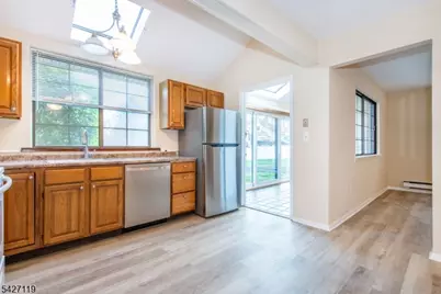1006 Bryan Ct, Mine Hill Twp., NJ 07803 - Photo 6