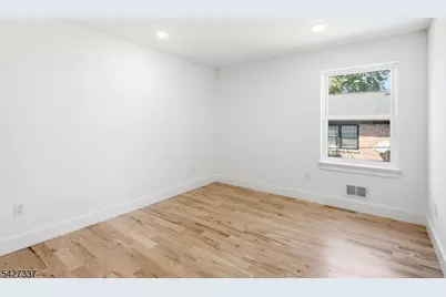 307 Chilton St, Elizabeth, NJ 07208 - Photo 18