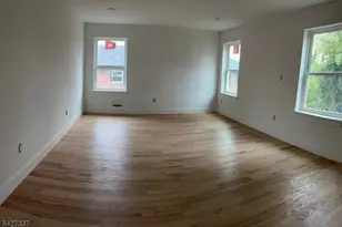 307 Chilton St, Elizabeth, NJ 07208 - Photo 8