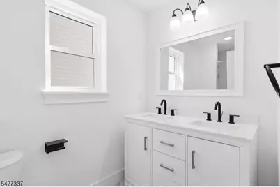 307 Chilton St, Elizabeth, NJ 07208 - Photo 28
