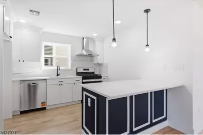 307 Chilton St, Elizabeth, NJ 07208 - Photo 14