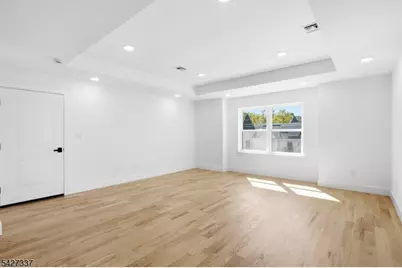 307 Chilton St, Elizabeth, NJ 07208 - Photo 30