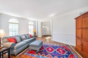 32 Independence Dr, Bernards Township, NJ 07920 - Photo 6