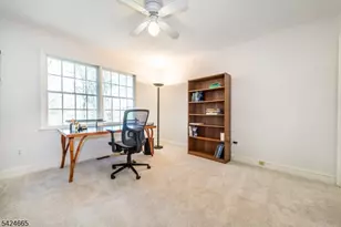32 Independence Dr, Bernards Township, NJ 07920 - Photo 26
