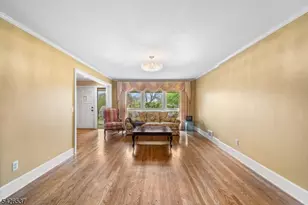 72 Bald Eagle Rd, Allamuchy Township, NJ 07840 - Photo 8
