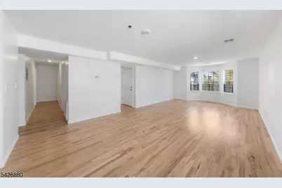 336 S 10th St, Newark, NJ 07103 - Photo 28
