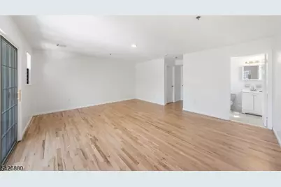 336 S 10th St, Newark, NJ 07103 - Photo 20