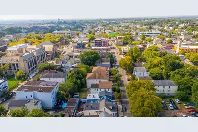 336 S 10th St, Newark, NJ 07103 - Photo 40