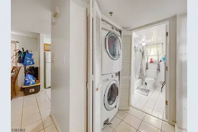 336 S 10th St, Newark, NJ 07103 - Photo 12