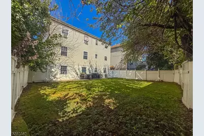 336 S 10th St, Newark, NJ 07103 - Photo 34
