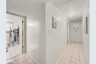 336 S 10th St, Newark, NJ 07103 - Photo 14