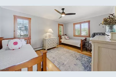 105 Maxim Dr, Hopatcong, NJ 07843 - Photo 20