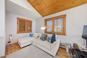 105 Maxim Dr, Hopatcong, NJ 07843 - Photo 16