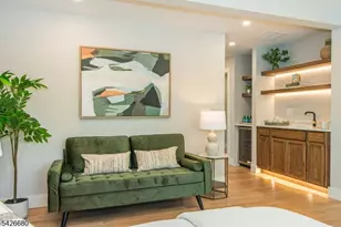 43 Alexander Ave, Montclair, NJ 07043 - Photo 24