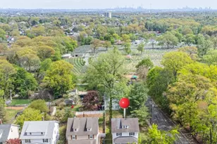 257 McCosh Rd, Clifton, NJ 07043 - Photo 38