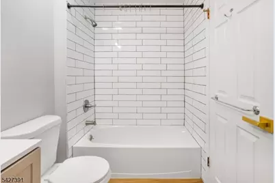 166 Sapphire Ln, Franklin Township, NJ 08823 - Photo 22