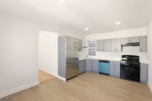 196 2nd St, Newark, NJ 07107 - Photo 1