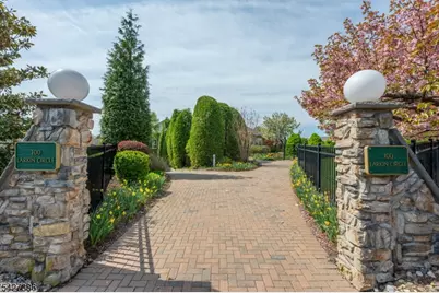 48 Buchanon Ct, West Orange Township, NJ 07052 - Photo 22