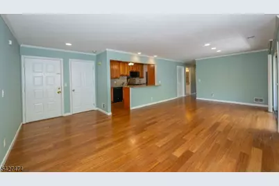 50-29 W. Lindsley Road, Cedar Grove Twp., NJ 07009 - Photo 2