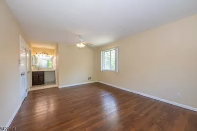 50-29 W. Lindsley Road, Cedar Grove Twp., NJ 07009 - Photo 18