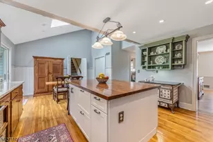 44 Big Spring Rd, Tewksbury Township, NJ 07830 - Photo 16