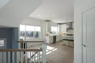 8 Mikula Wy, Florham Park, NJ 07932 - Photo 16