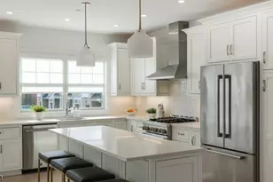 8 Mikula Wy, Florham Park, NJ 07932 - Photo 6