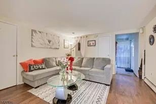 128 S Broadway, Old Bridge Township, NJ 08879 - Photo 4