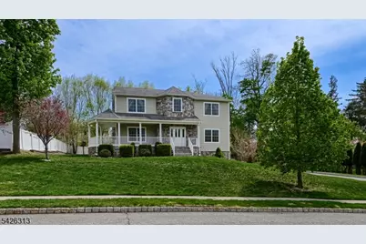 14 De Hart Ct, Wayne, NJ 07470 - Photo 1