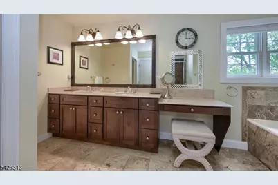 14 De Hart Ct, Wayne Twp., NJ 07470 - Photo 20
