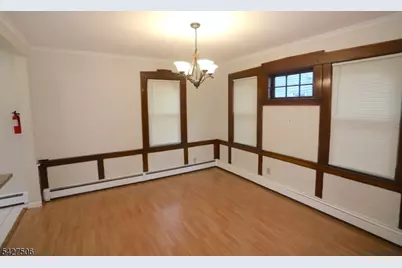 20 Woodland Ave, Nutley, NJ 07110 - Photo 16